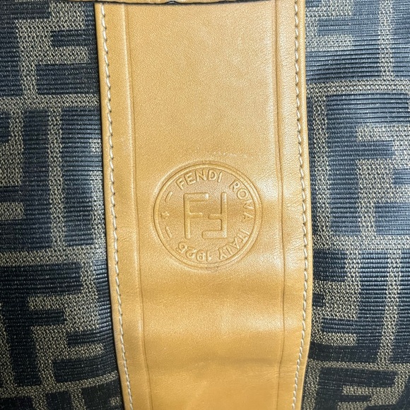 Vintage Fendi Clutch - Picture 9 of 12